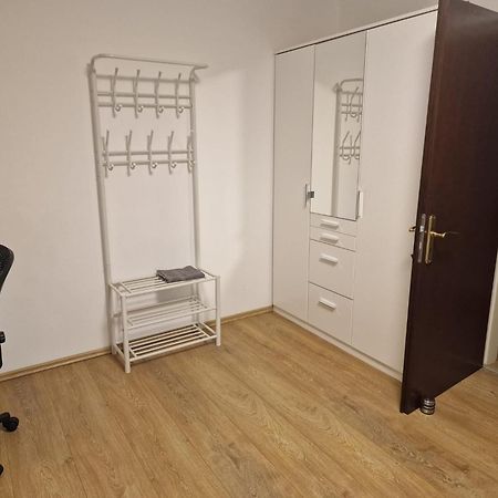 A Special Room In A Private German Style Home マンハイム エクステリア 写真